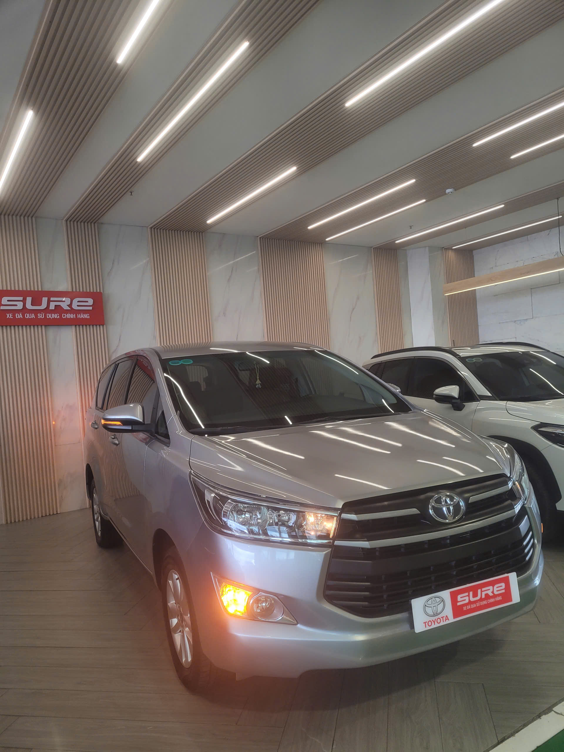 INNOVA 2.0E MT 2020