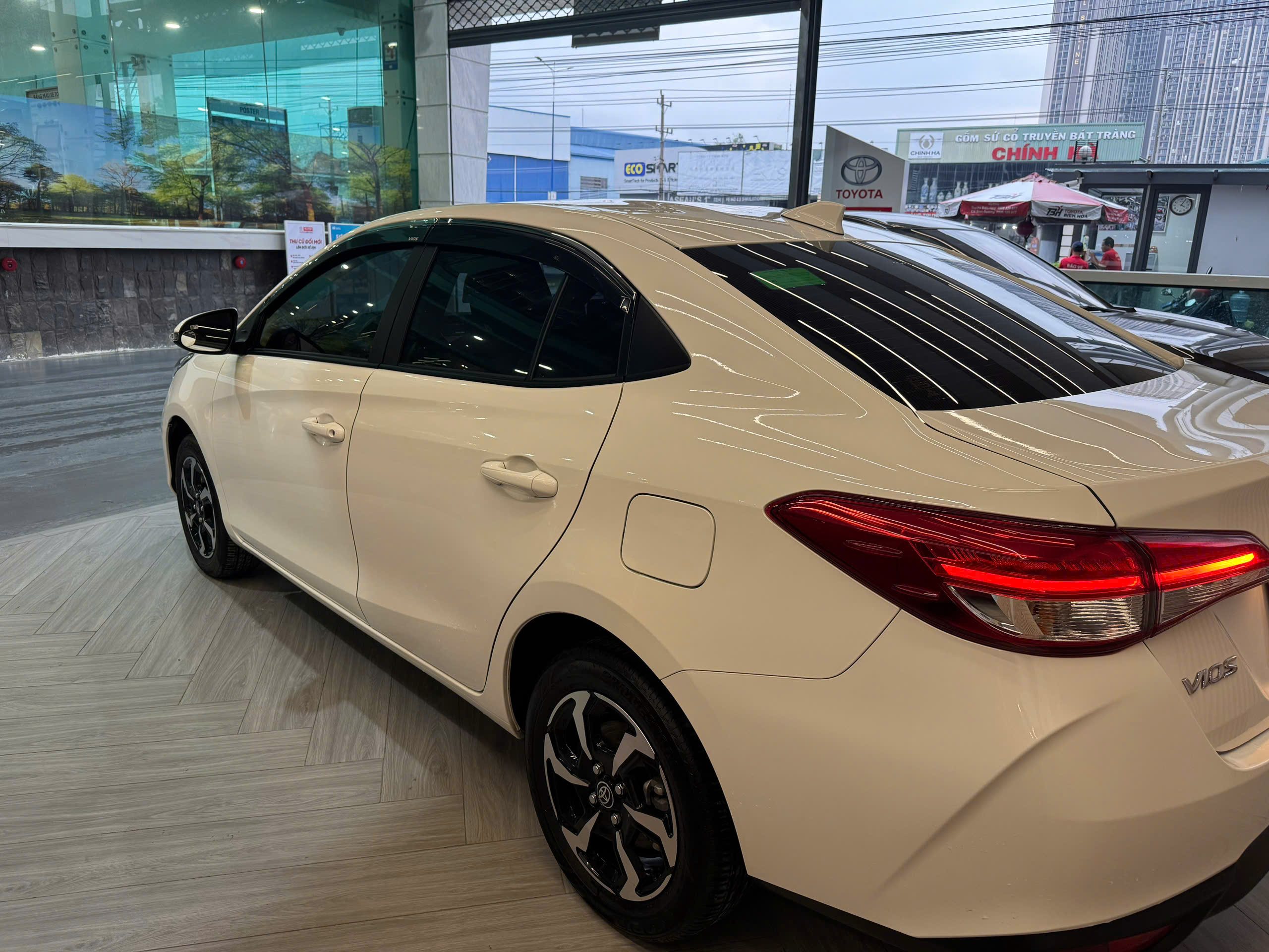 Toyota Vios 1.5E MT 202
