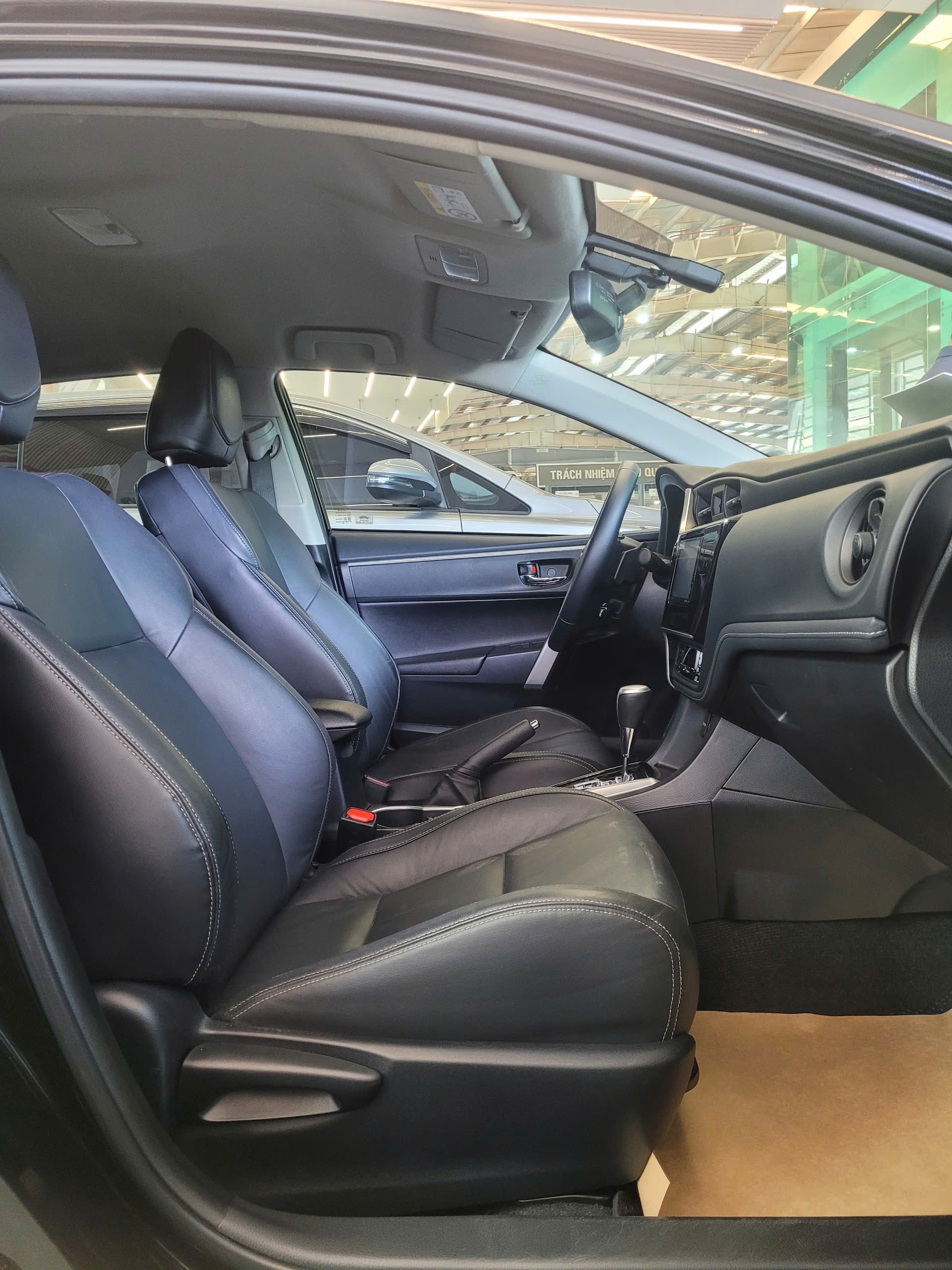 Corolla Altis 2.0 Sport 