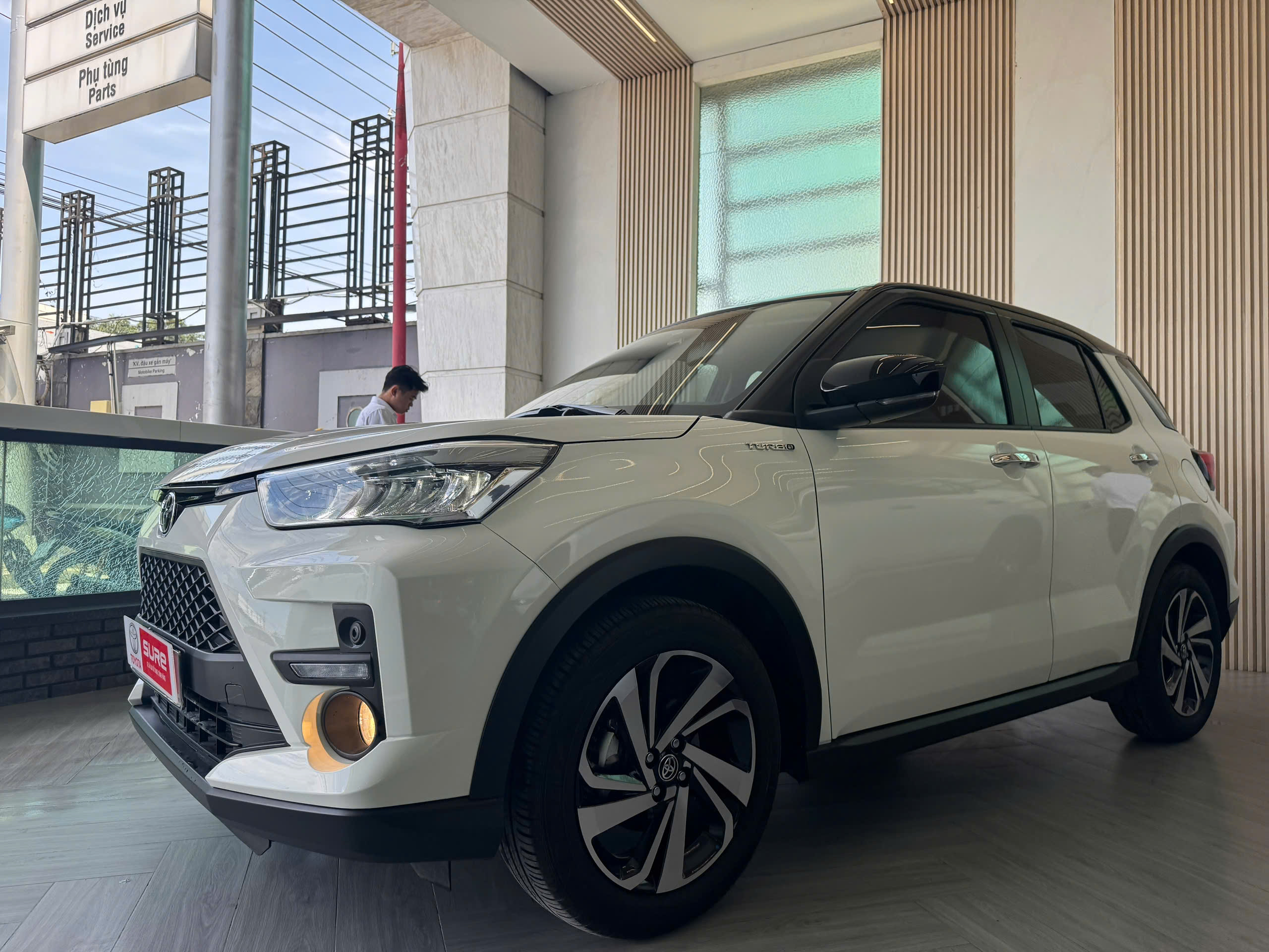 Raize 1.0 Turbo 2024