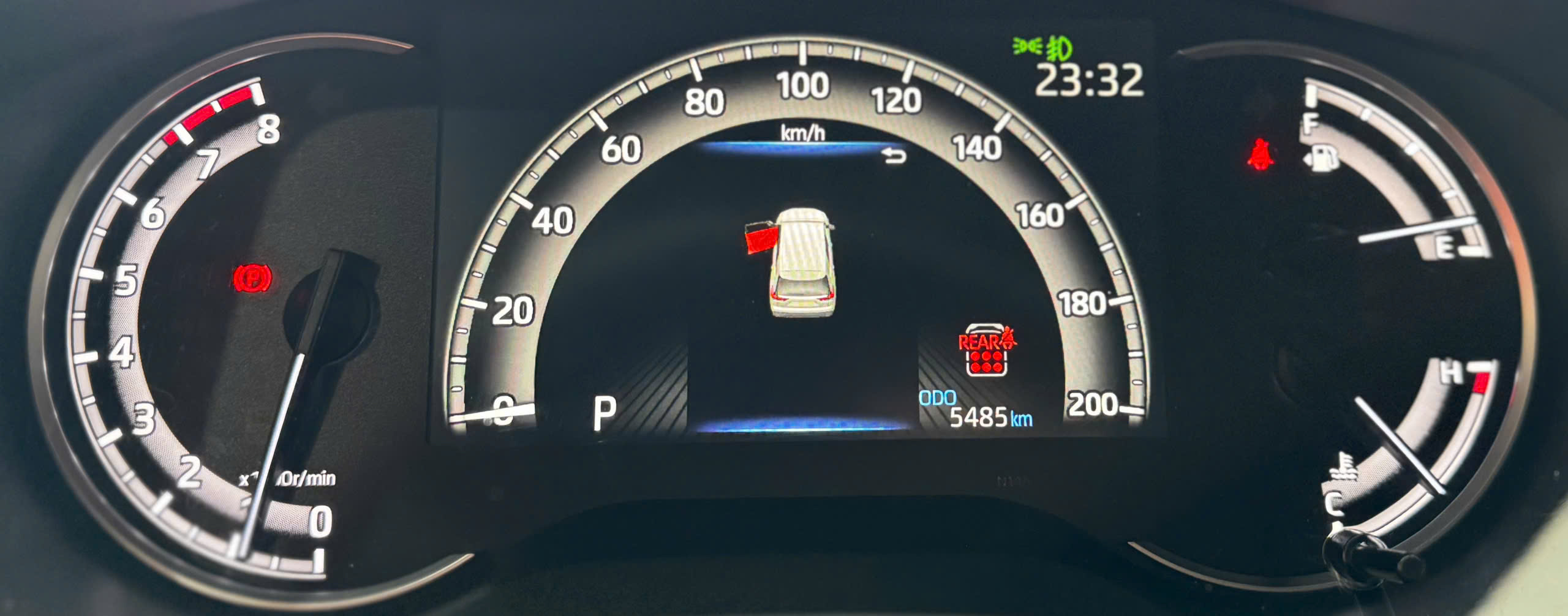 INNOVA CROSS 2.0V 2024