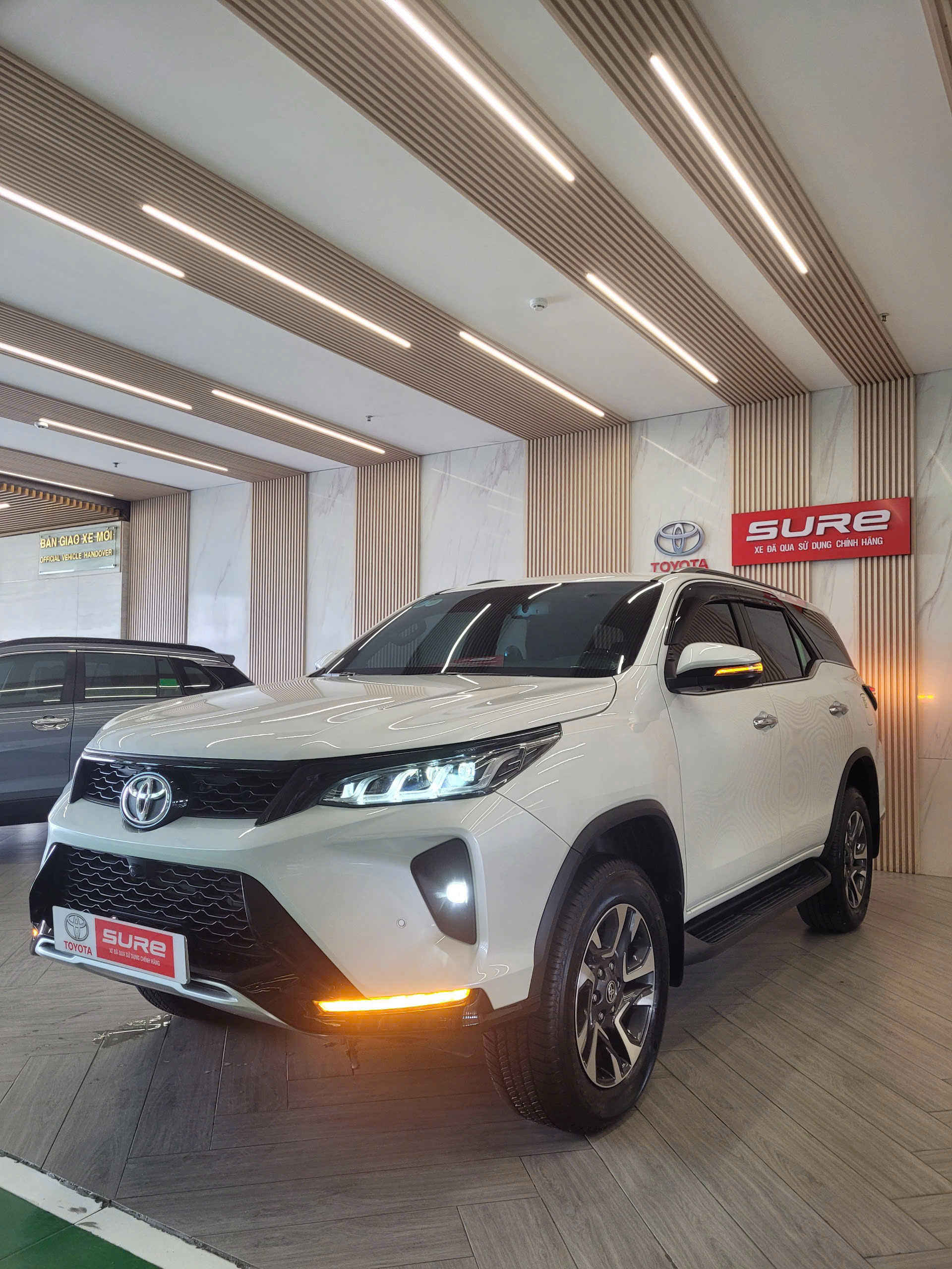 FORTUNER LEGENDER 2.4AT