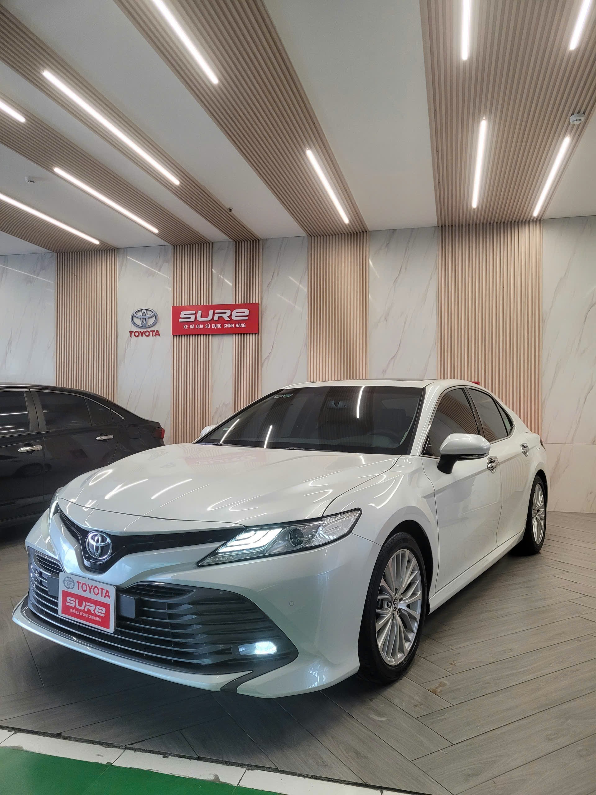 CAMRY 2.5Q 2020