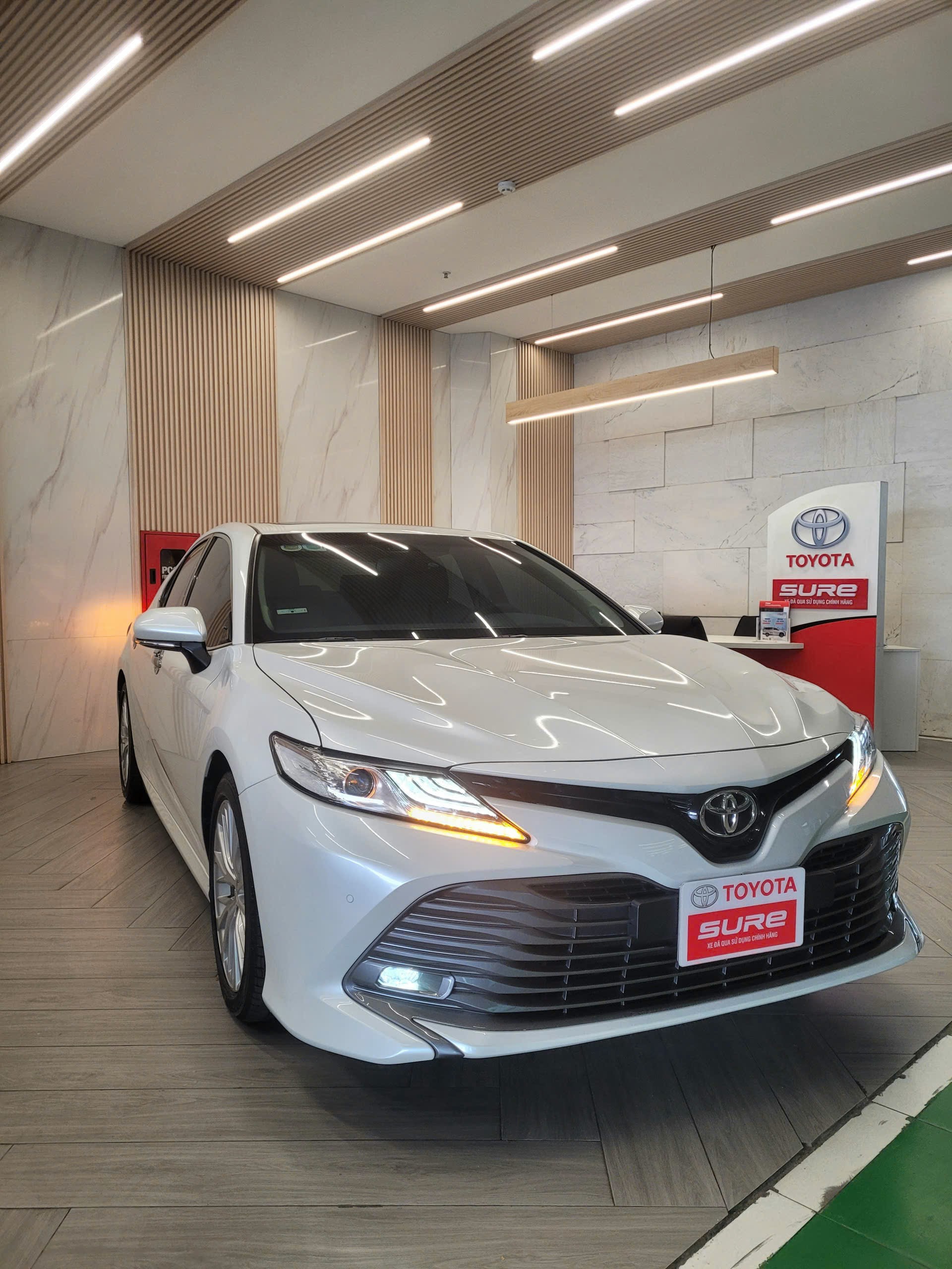 CAMRY 2.5Q 2020
