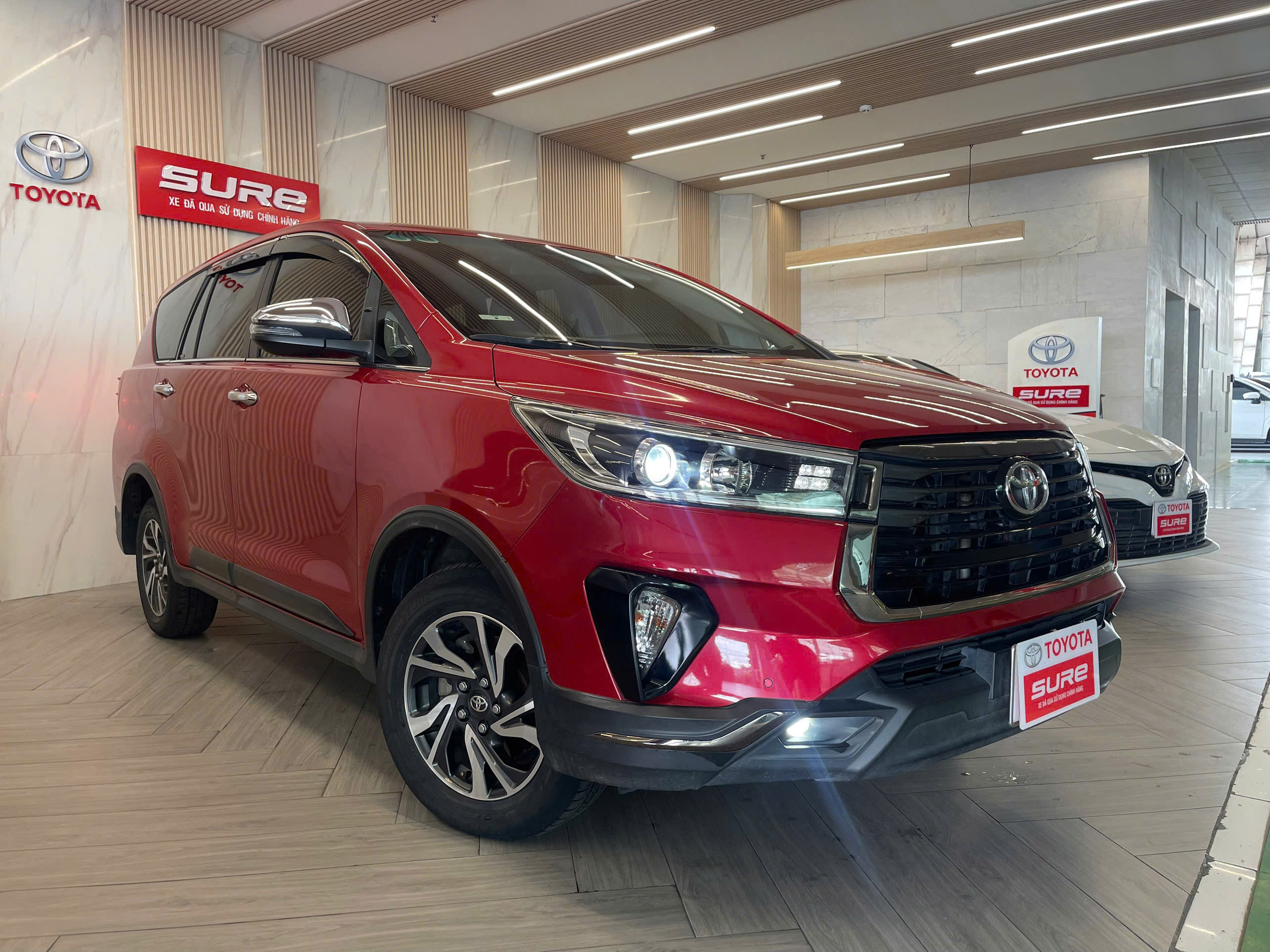 INNOVA VENTURER 2021