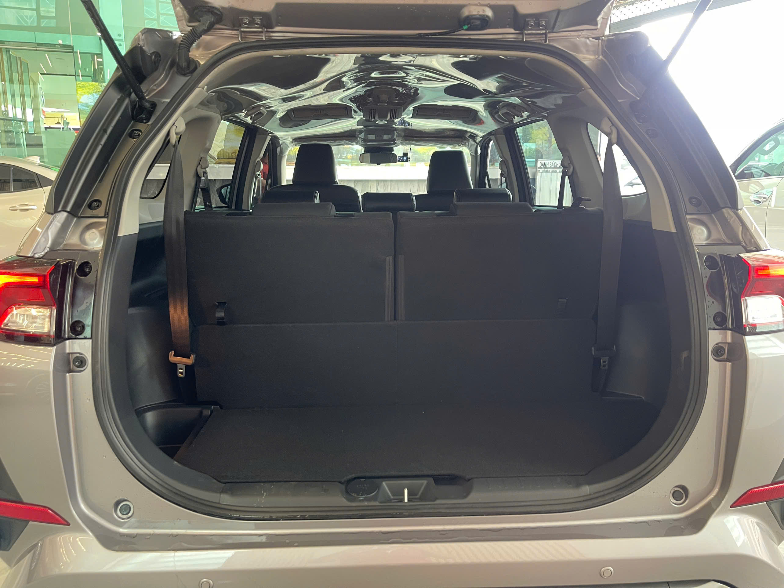 VELOZ CROSS TOP 2025